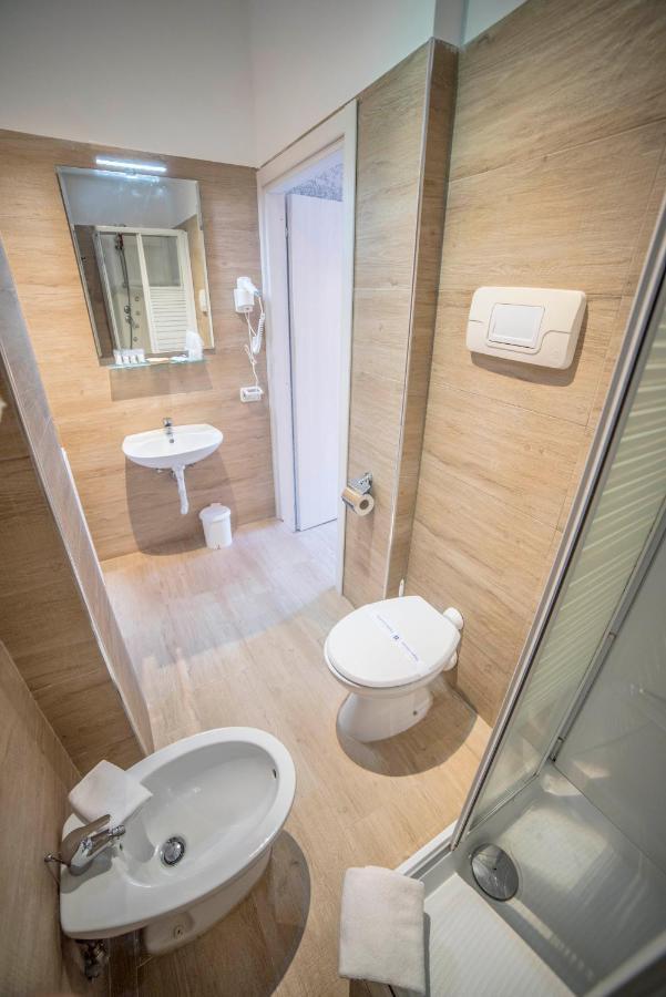 Galleria Frascati Rooms And Apartment Buitenkant foto