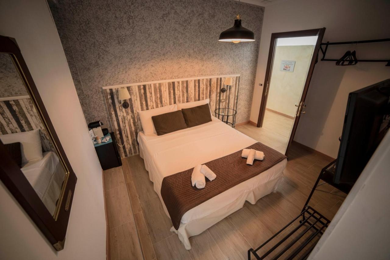 Galleria Frascati Rooms And Apartment Buitenkant foto