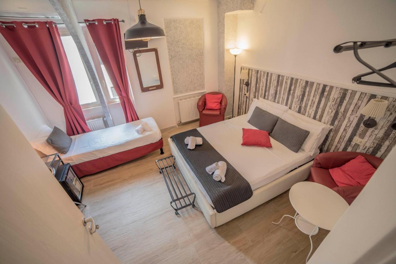 Galleria Frascati Rooms And Apartment Buitenkant foto