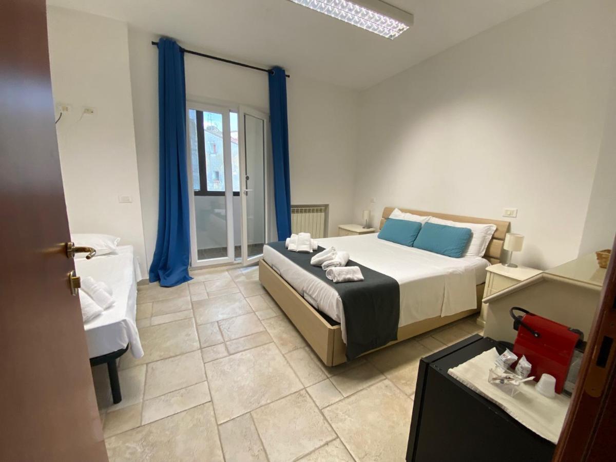 Galleria Frascati Rooms And Apartment Buitenkant foto