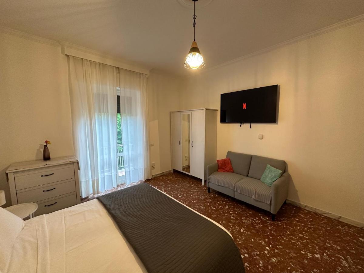 Galleria Frascati Rooms And Apartment Buitenkant foto