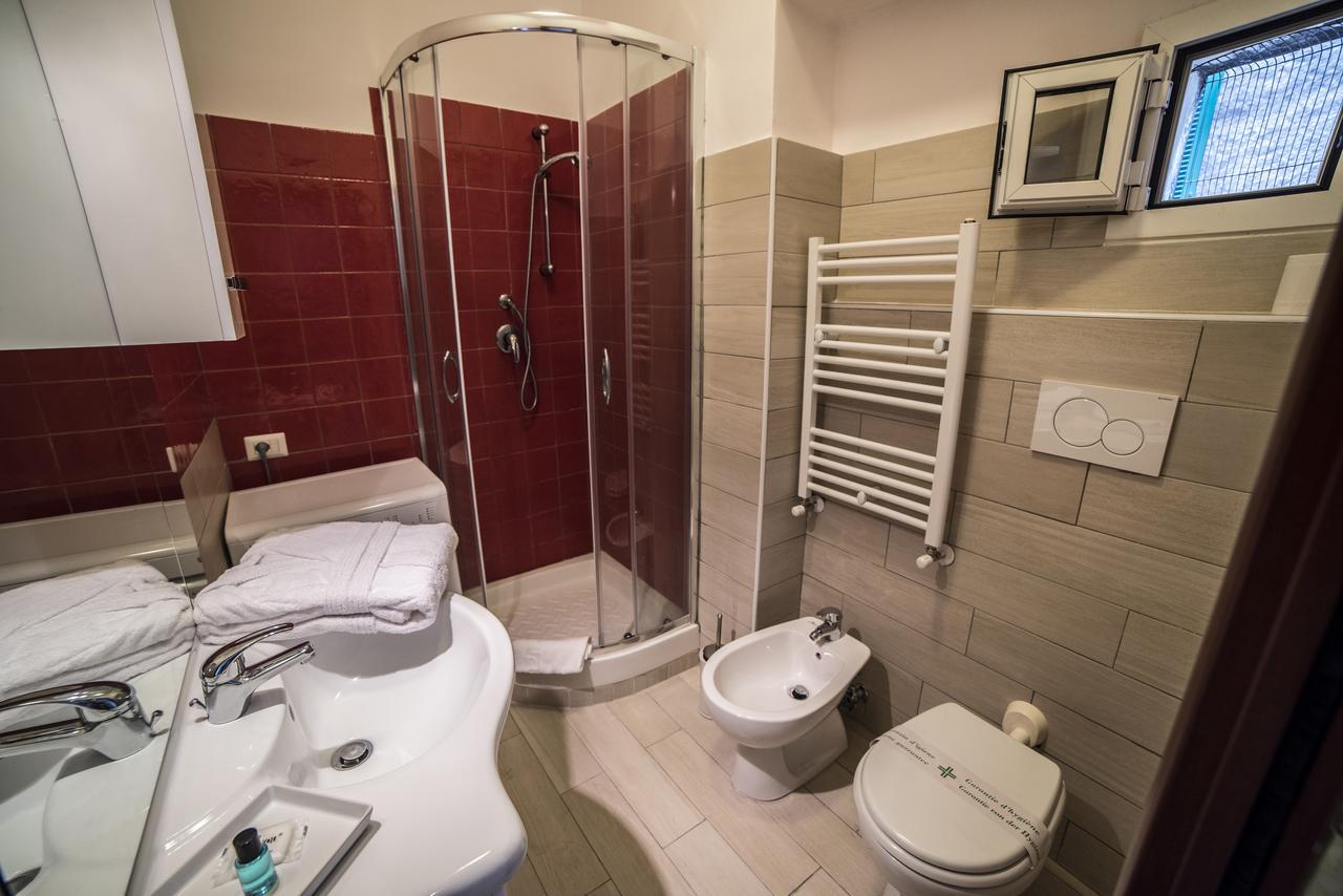 Galleria Frascati Rooms And Apartment Buitenkant foto