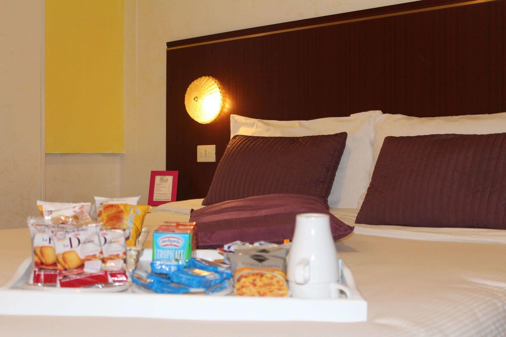 Galleria Frascati Rooms And Apartment Buitenkant foto