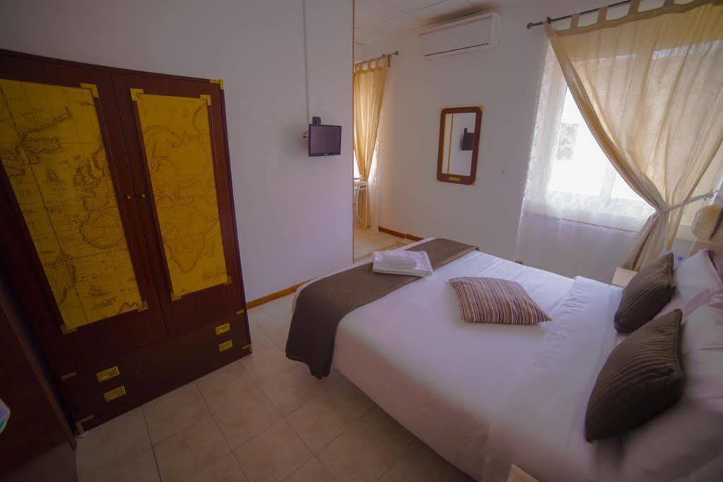 Galleria Frascati Rooms And Apartment Buitenkant foto