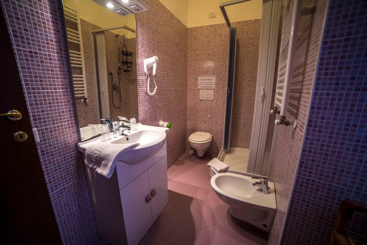 Galleria Frascati Rooms And Apartment Buitenkant foto